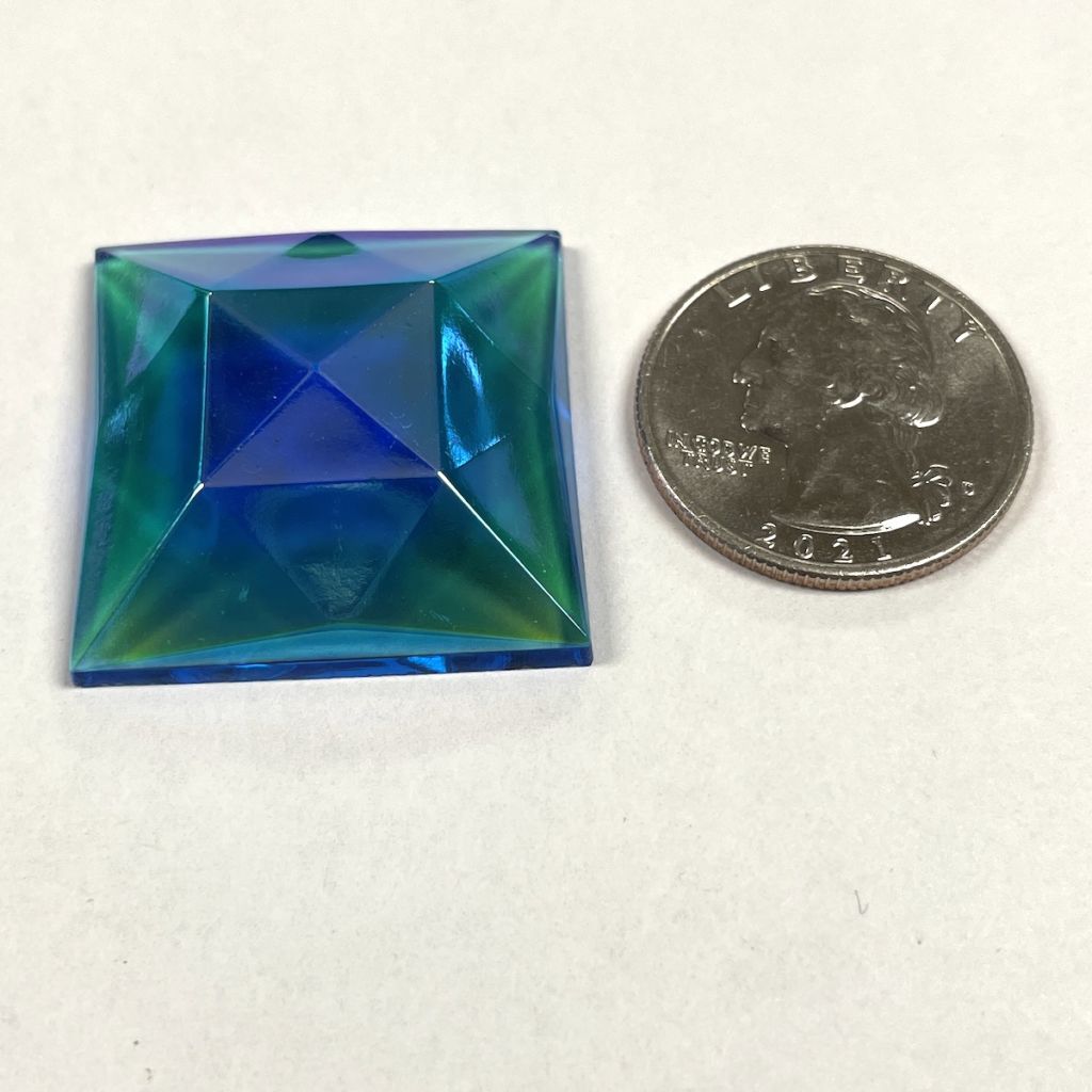 Dichroic Jewel 30mm Square RQ30-05 - Image 2