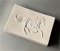 GM273 Horse Dish Mold
